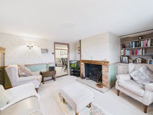 Living Room - click for photo gallery